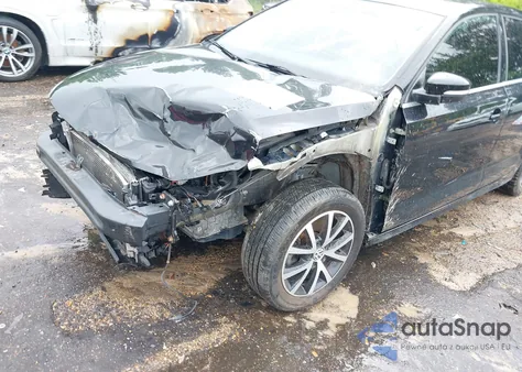 2017 Volkswagen Jetta 1.4T Se z USA, uszkodzony, nr VIN 3VWDB7AJ8HM252919